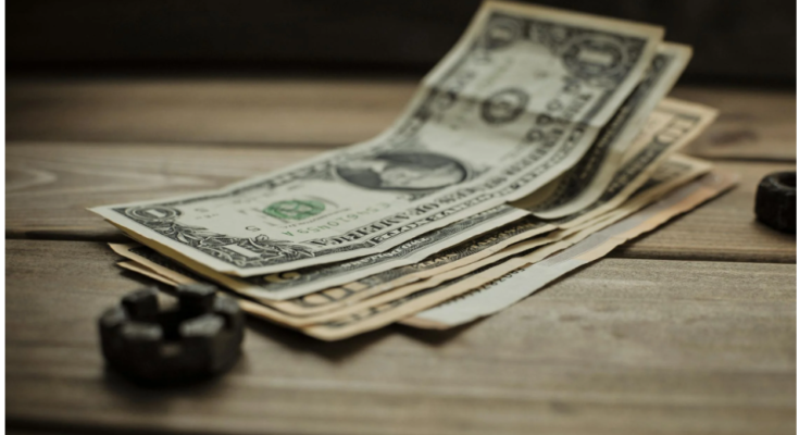 Money Orders vs. Cashier’s Checks: What’s the Difference and When Should You Use One?