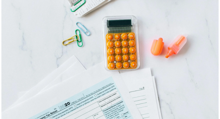 How Checks Clear: What Really Happens After You Write or Deposit a Check