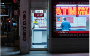 What Is a Deposit? A Simple Guide for Everyday Banking